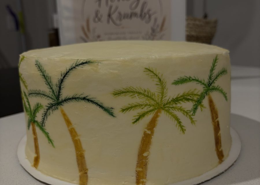 Buttercream cake hand-painted with palm trees
