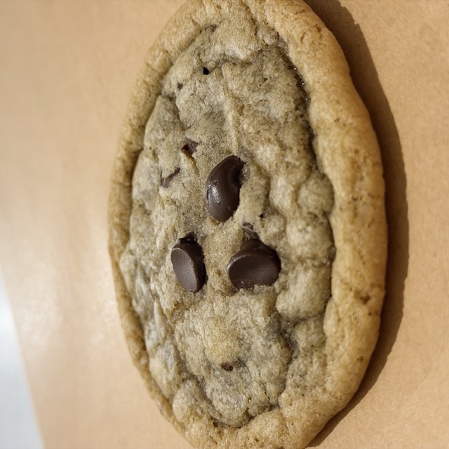 Klassic Chocolate Chip Cookies